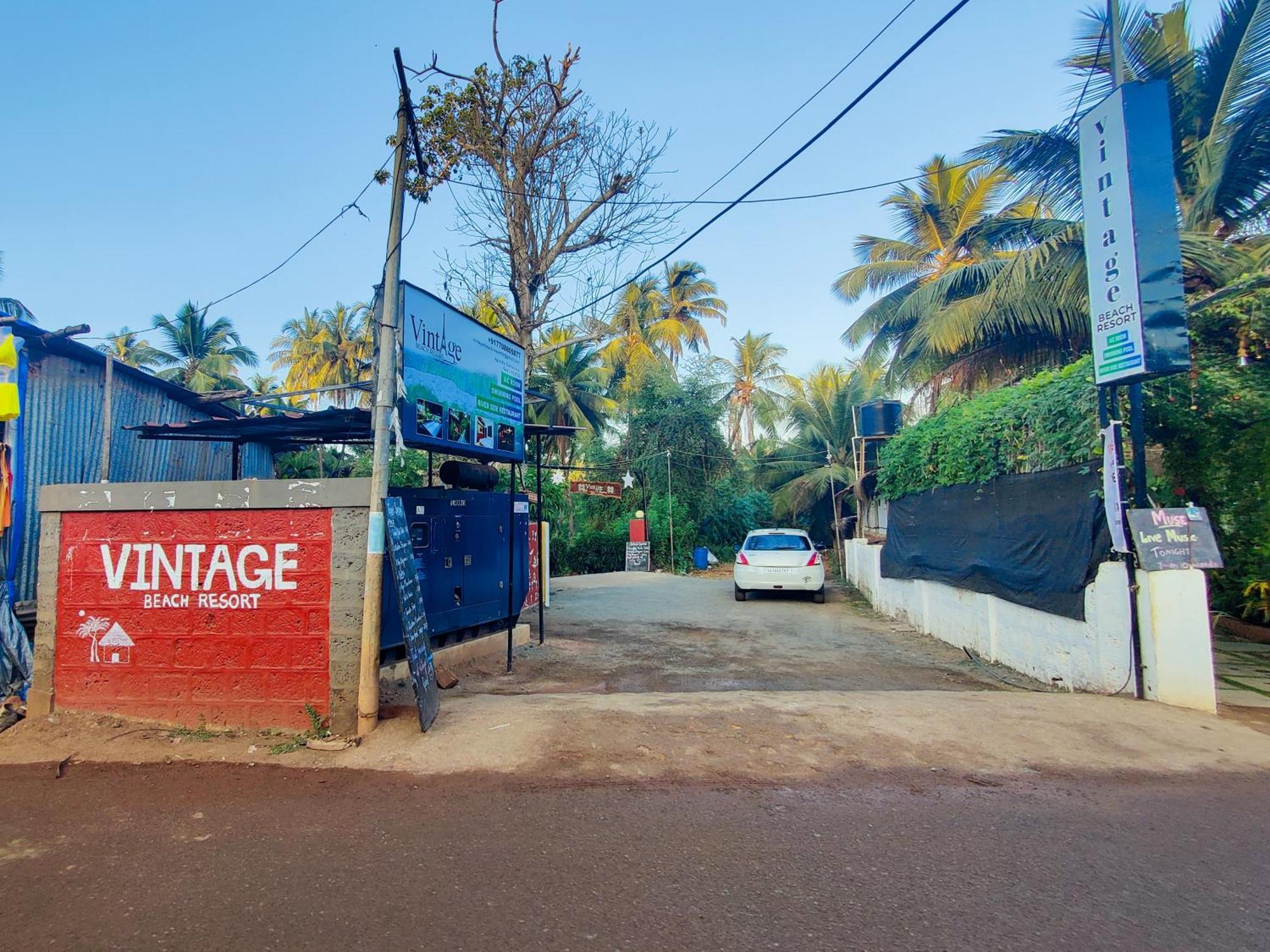 Vintage Beach Resort Agonda Bagian luar foto