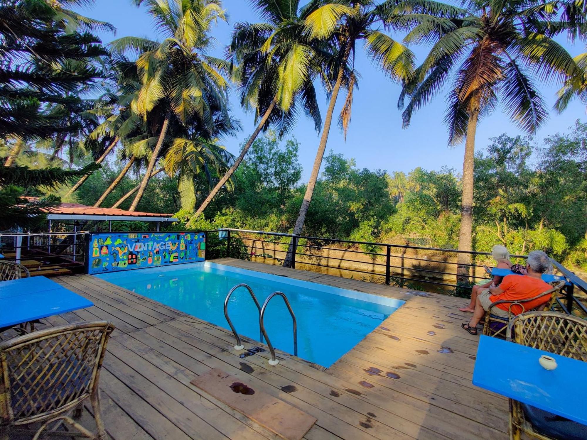 Vintage Beach Resort Agonda Bagian luar foto