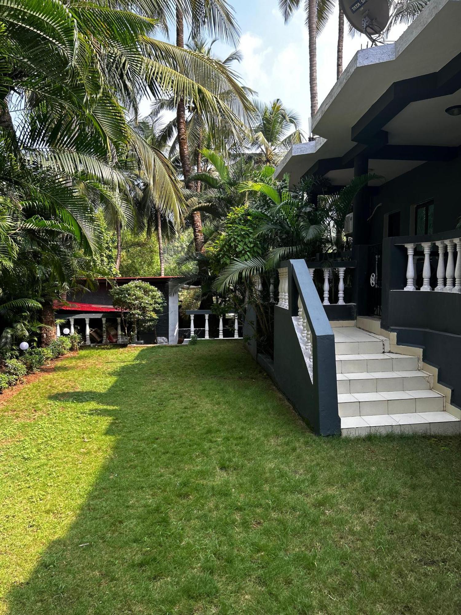 Vintage Beach Resort Agonda Bagian luar foto